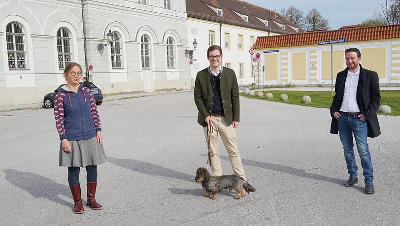 Die CSUler Stephan Pilsinger und Leo Agerer sehen Biotopia kritisch. Die CSUler Stephan Pilsinger und Leo Agerer sehen Biotopia kritisch.