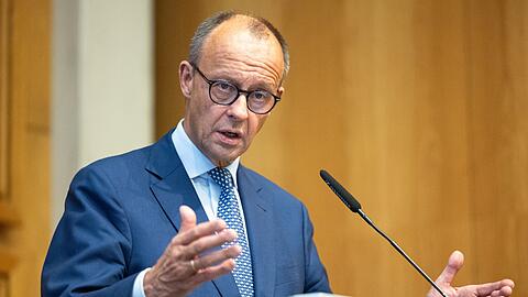 Friedrich Merz (CDU) ist skeptisch, ob es noch zu einem Schulterschluss mit Bundeskanzler Olaf Scholz (SPD) in Form eines Deutschlandpakts beim Thema Migration kommen wird.