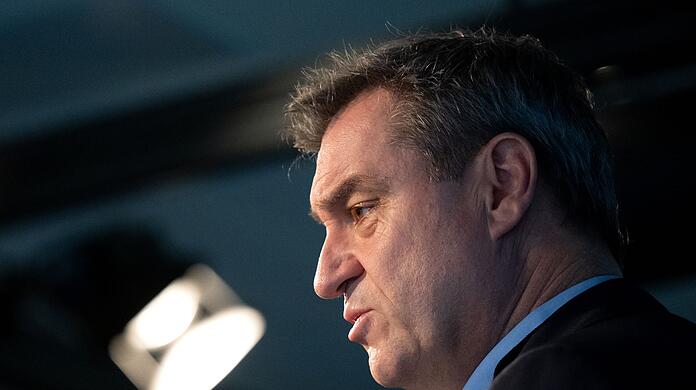 Ministerpräsident Markus Söder (CSU) hat sich mit seiner Forderung zum Verbieten der Gendersprache in Bayern durchgesetzt.