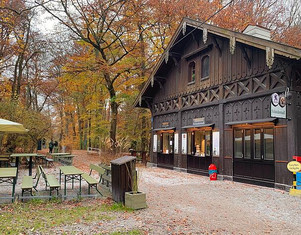 Je nach Ausgangslage bietet sich der Schindlerstadl als Zwischenstopp an.
