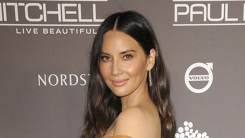 Olivia Munn, hier während einer Gala, hat 2024 eine Brustkrebserkrankung öffentlich gemacht. Olivia Munn, hier während einer Gala, hat 2024 eine Brustkrebserkrankung öffentlich gemacht.