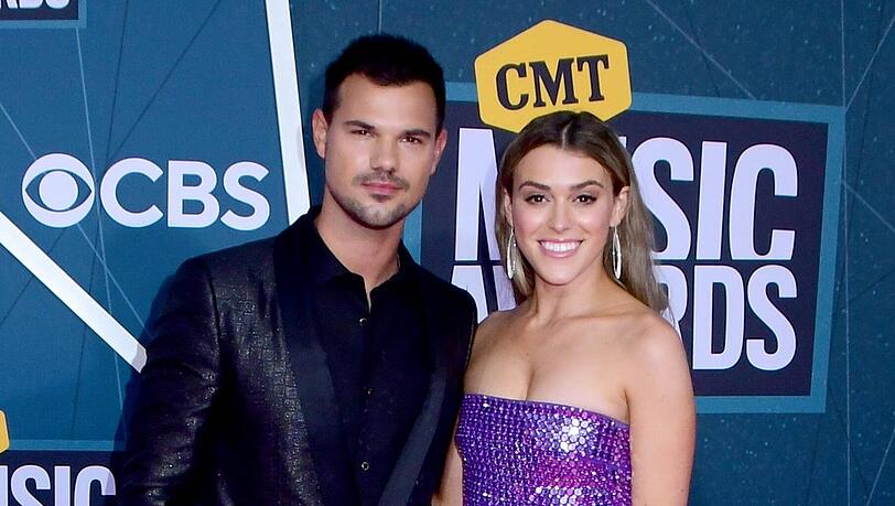 Taylor Lautner hat Freundin Taylor Dome geheiratet.