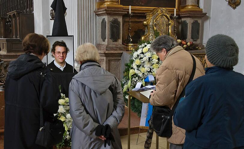 Trauerfeier für Tilmann T. in der Kirche St. Michael