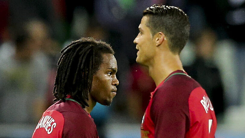 Mit seinem Einsatz gegen Island knackte Renato Sanches den Rekord von Ronaldo. Mit seinem Einsatz gegen Island knackte Renato Sanches den Rekord von Ronaldo.