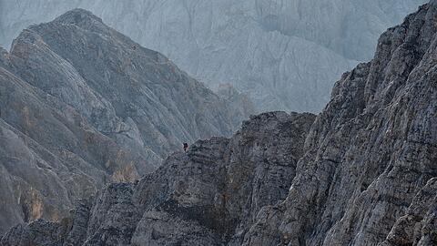 Ein Bergsteiger stürzt am Jubiläumsgrat rund 400 Meter in den Tod. (Archivbild)