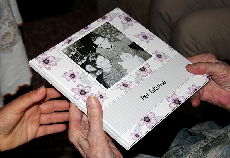 Dieses Fotoalbum hat Margot Bachmann ihrer italienischen Mutter mitgebracht.