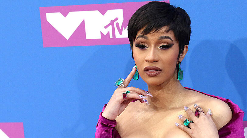Hat die ersten Schritte ihrer Tochter verpasst: Rapperin Cardi B