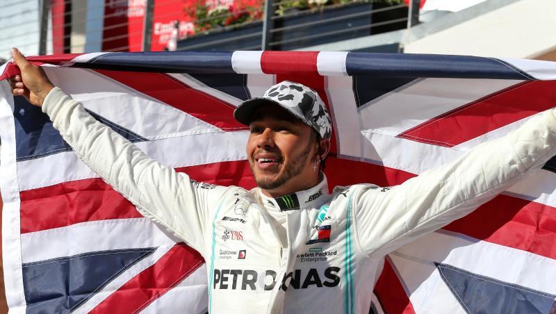 Lewis Hamilton hat den Weltmeister-Titel schon in der Tasche. Lewis Hamilton hat den Weltmeister-Titel schon in der Tasche.