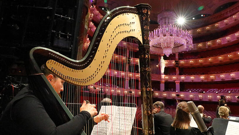 Glänzte mit überraschend hohen Einschaltquoten: Der Livestream der Bayerischen Staatsoper. Glänzte mit überraschend hohen Einschaltquoten: Der Livestream der Bayerischen Staatsoper.