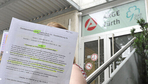 Beatrice T. (47) verzweifelte an Gängelungen durch die ARGE. Beatrice T. (47) verzweifelte an Gängelungen durch die ARGE.