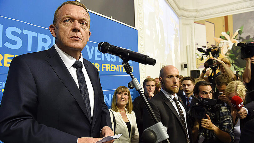 Lars Lokke Rasmussen wird Ministerpräsident Dänemarks. Über das außerordentlich starke Wahlergebnis der Rechtspopulisten ist auch er nicht begeistert. Lars Lokke Rasmussen wird Ministerpräsident Dänemarks. Über das außerordentlich starke Wahlergebnis der Rechtspopulisten ist auch er nicht begeistert.