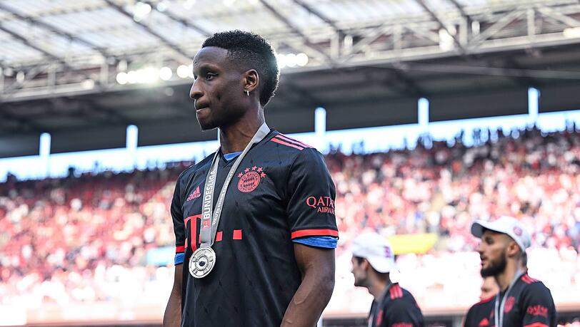 Bouna Sarr soll den FC Bayern im Sommer verlassen. Bouna Sarr soll den FC Bayern im Sommer verlassen.