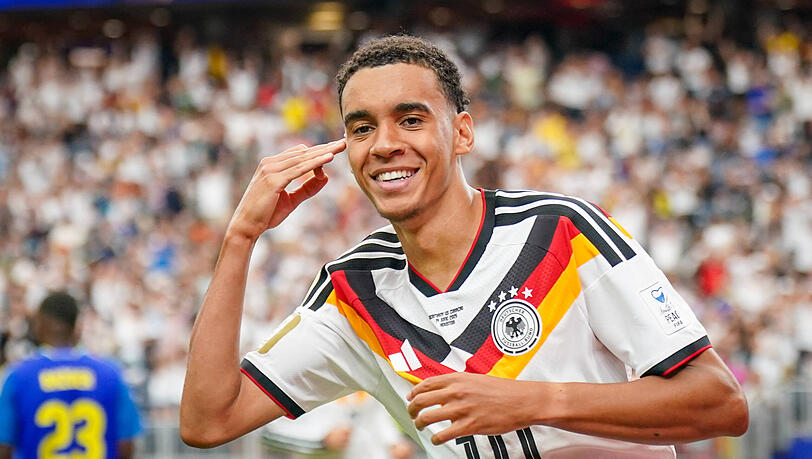 Jamal Musiala erzielt sein erstes WM-Tor. Jamal Musiala erzielt sein erstes WM-Tor.
