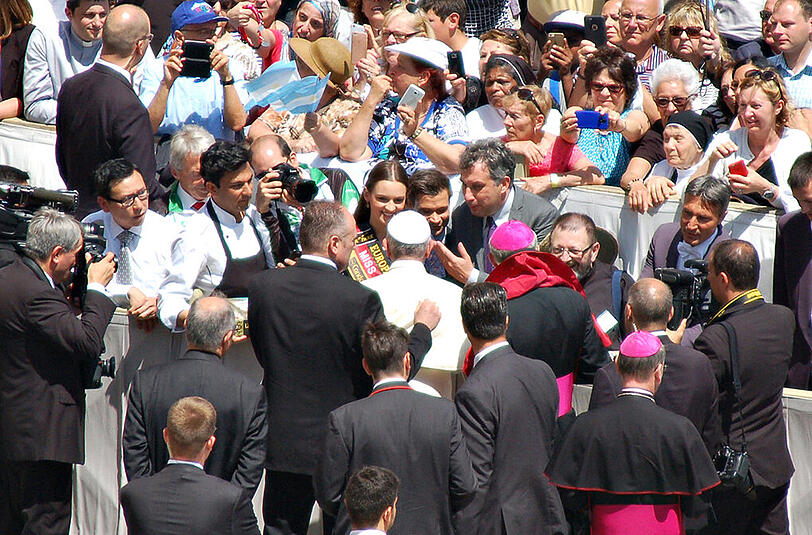 Die Miss Germany beim Papst.