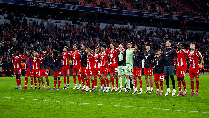 Die Bayern senden mit dem 3:1 über Klub-Weltmeister Chelsea ein deutliches Signal an die Konkurrenz in der Königsklasse – und an Hoeneß, dessen Kniff zu seiner Freude funktionierte.