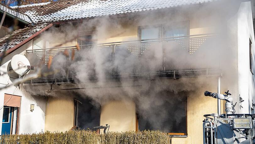 Das Gebäude war nach dem Feuer vorerst nicht mehr bewohnbar.