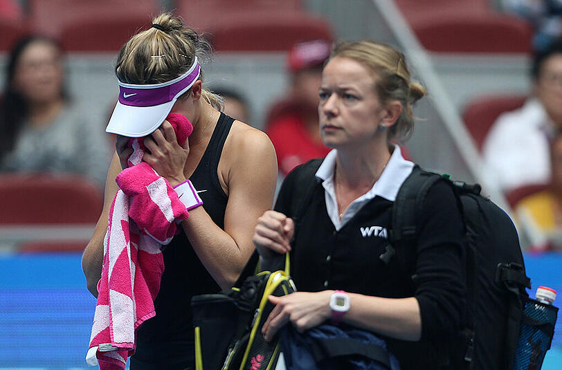 Tränen bei Eugenie Bouchard. Sie musste das Match gegen Andrea Petkovic verletzungsbedingt abbrechen.