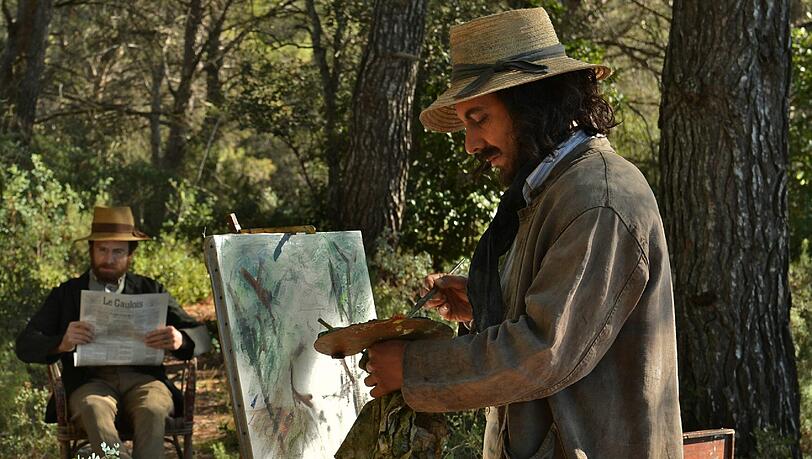 Paul Cézanne (Guillaume Gallienne) portraitiert seinen Freund Émile Zola (Guillaume Canet) ‘en plein air’. Paul Cézanne (Guillaume Gallienne) portraitiert seinen Freund Émile Zola (Guillaume Canet) ‘en plein air’.
