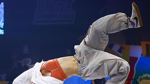 Erstmals werden olympische Medaillen im Breakdance vergeben.