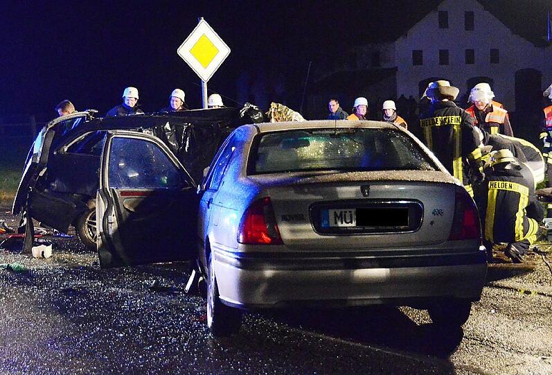 Die Bilder von der Unfallstelle nahe Waldkraiburg