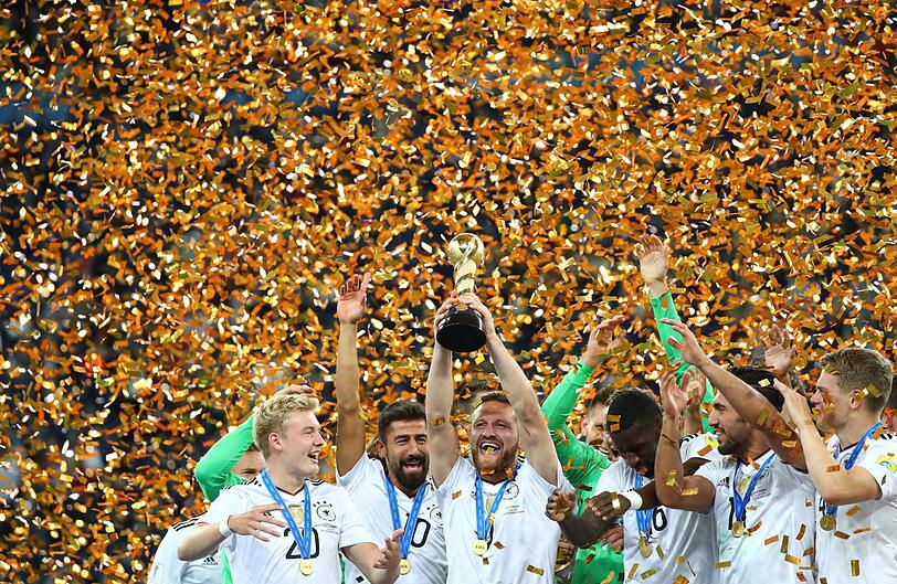 02.07.2017: Generalprobe geglückt! Die deutsche Nationalmannschaft holt im Finale gegen Chile den Confederations Cup. Die Weltmeisterschaft im nächsten Jahr kann kommen.