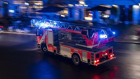 Feuerwehr Blaulicht Symbolbild
