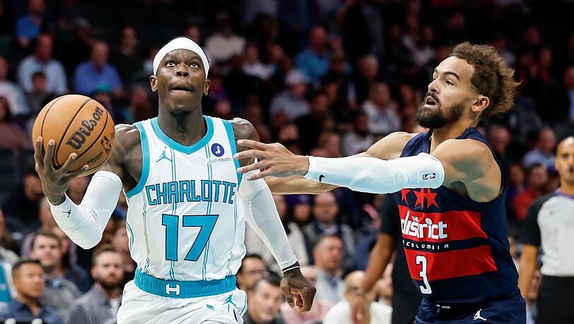 F&uuml;r die Hornets von Dennis Schr&ouml;der (l.) l&auml;uft es derzeit rund.