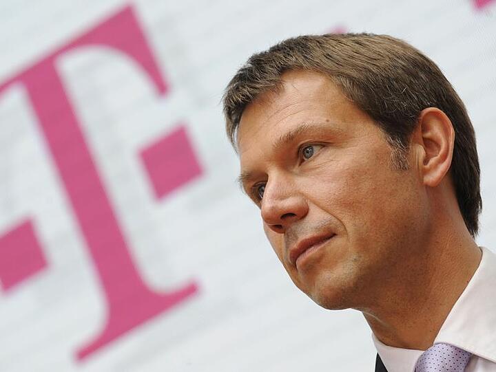 Telekom-Chef Obermann will Frauen den Aufstieg erleichtern