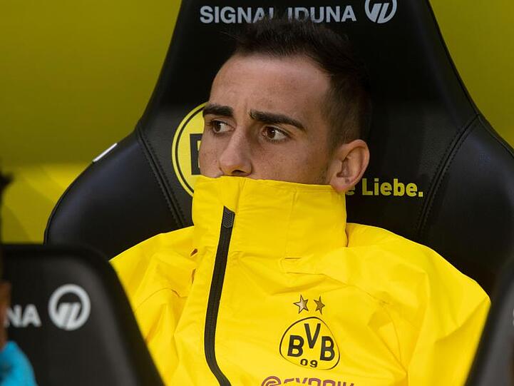 Paco Alcácer wird den Dortmunden im Pokal noch fehlen.