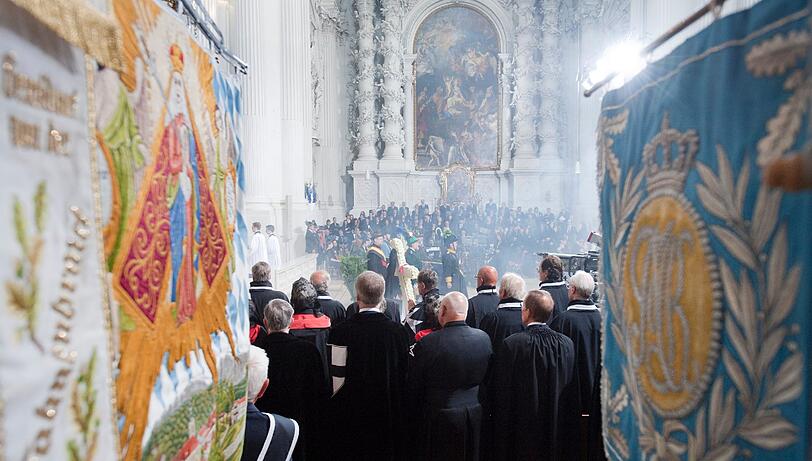 Blick in die Theatinerkirche.