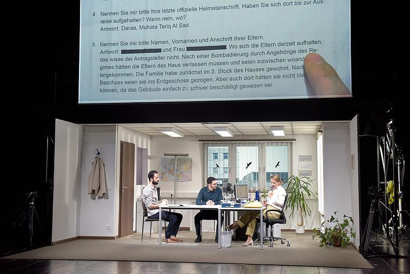 &bdquo;What they want to hear&ldquo; in den Kammerspielen.