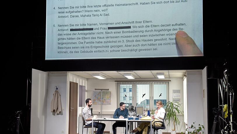„What they want to hear“ in den Kammerspielen. „What they want to hear“ in den Kammerspielen.