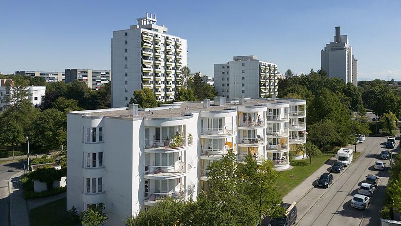 Das gelungene Wohnhaus des Architekten Peter Ottmann am Ravensburger Ring am Westkreuz in Aubing.