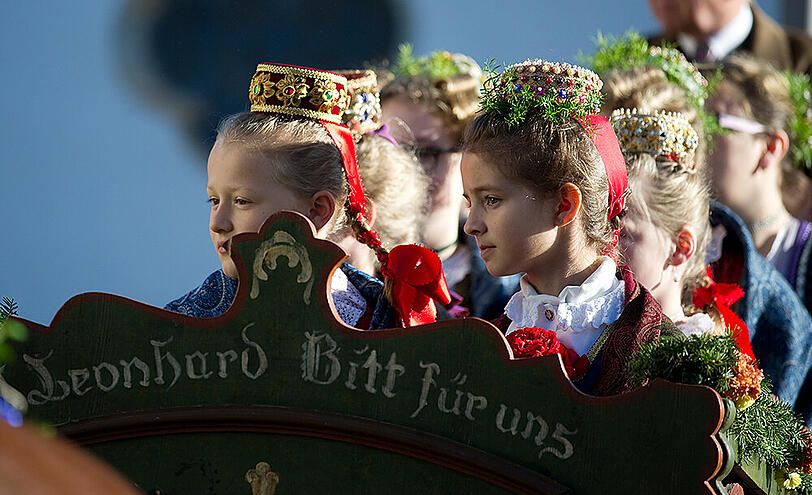 Traumhaftes Wetter und reibungsloser Ablauf: Bilder von den Leonhardifahrten 2015.