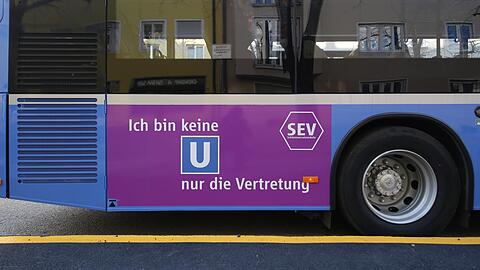 "Ich bin keine U-Bahn": Die MVG versucht, die Lage mit Humor zu nehmen.