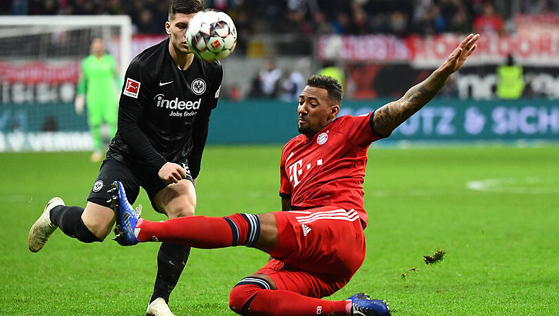 JÉROME BOATENG, NOTE 4: Rückte kurzfristig für Mats Hummels (Gelenk-Blockade im Rücken) in die Startelf. Wie die gesamte Bayern-Defensive in der Anfangsphase mit Wacklern, fiel vor allem mit Schnelligkeitsdefiziten auf. Stabilisierte sich dann. JÉROME BOATENG, NOTE 4: Rückte kurzfristig für Mats Hummels (Gelenk-Blockade im Rücken) in die Startelf. Wie die gesamte Bayern-Defensive in der Anfangsphase mit Wacklern, fiel vor allem mit Schnelligkeitsdefiziten auf. Stabilisierte sich dann.