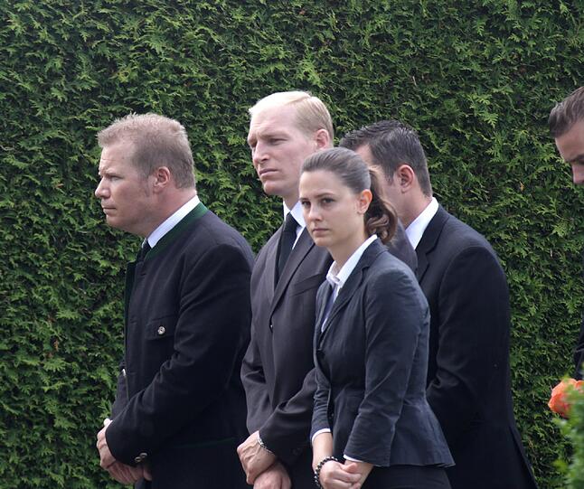 Einer der engsten Freunde der Familie: Hacker-Boss Andi Steinfatt (ganz links im Bild).