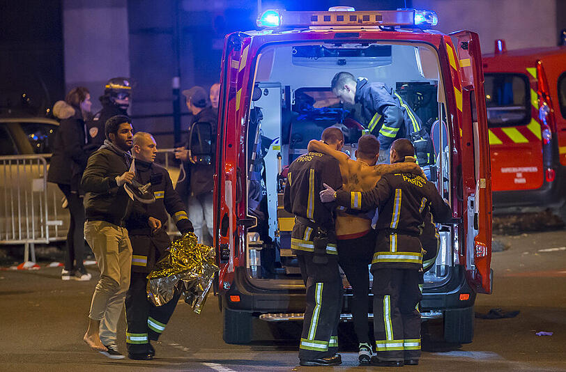 Schüsse, Explosionen, Tote und Verletzte: die Bilder von der verheerenden Anschlagsserie in Paris.