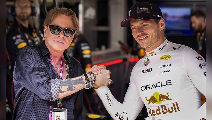 Axl Rose und Max Verstappen in der Red-Bull-Garage beim Großen Preis von Ungarn.