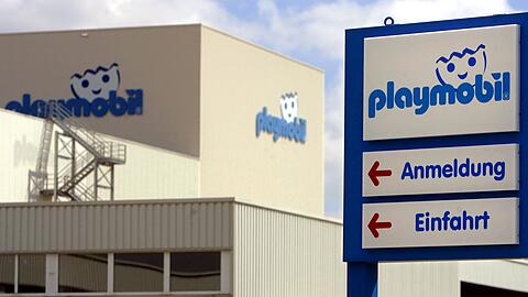 Die Playmobil-Produktion soll nach mehr als 50 Jahren in Dietenhofen eingestellt und an andere Standorte verlagert werden. (Archivbild)