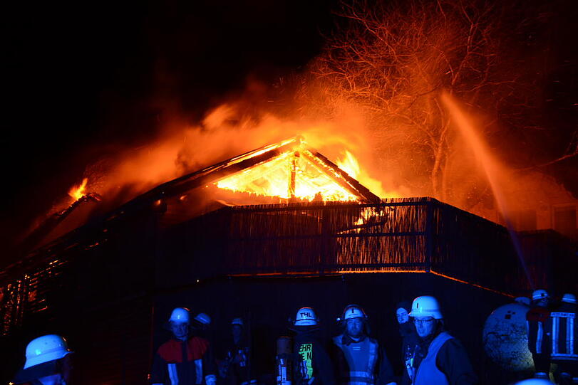 Am frühen Freitagmorgen ist es zu einem Brand in Schalkham im Landkreis Landshut gekommen.