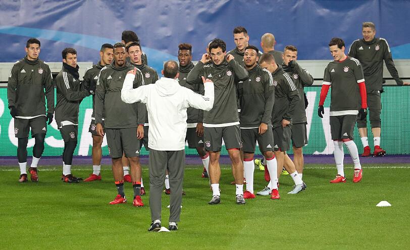 Jupp Heynckes will die Partie gegen Anderlecht seriös angehen. Die Bilder vom Abschlusstraining.