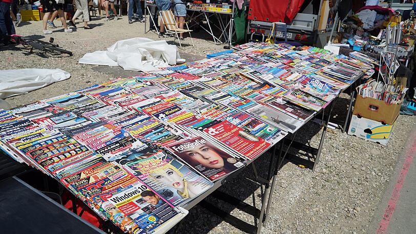 Von Ramsch bis Kult: Der Flohmarkt auf der Theresienwiese bietet für Jäger und Sammler eine große Auswahl.