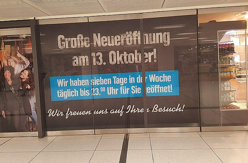 Bald macht er auf: Der neue Edeka am Hauptbahnhof.