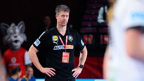 Sah einen kämpferischen, aber fehlerhaften Auftritt der DHB-Frauen: Bundestrainer Markus Gaugisch.