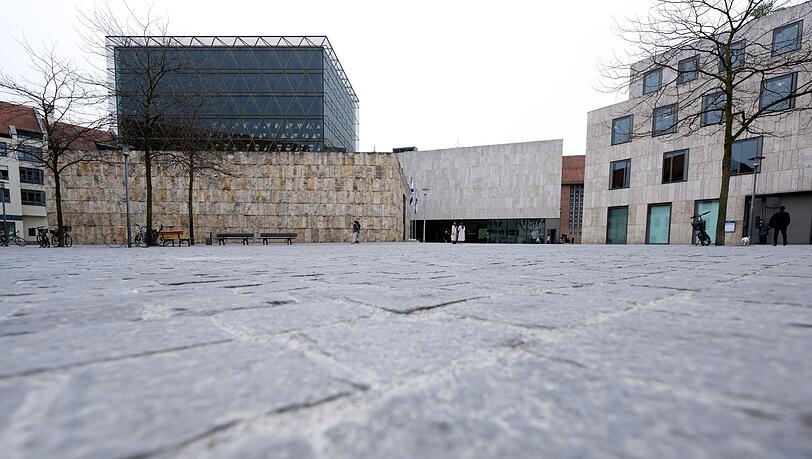 Vor 80 Jahren wurde in München die Israelitische Kultusgemeinde München und Oberbayern gegründet, seit 2006 gibt es eine neue Hauptsynagoge samt Gemeindezentrum. (Archivbild)