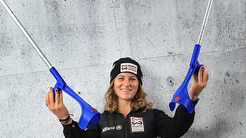 Derzeit an Krücken: Snowboarderin Ramona Hofmeister