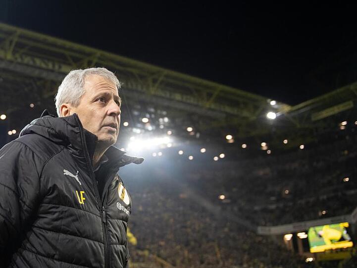Dortmunds Trainer Lucien Favre will die Bayern weiter auf Abstand halten.