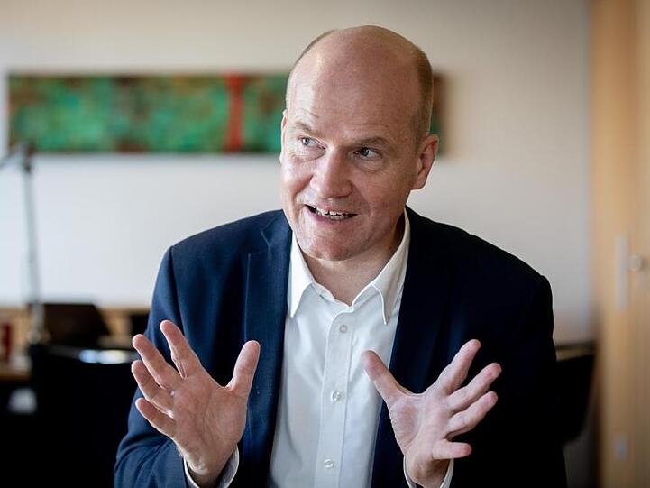Unionsfraktionschef Ralph Brinkhaus pocht auf eine Bedürftigkeitsprüfung.
