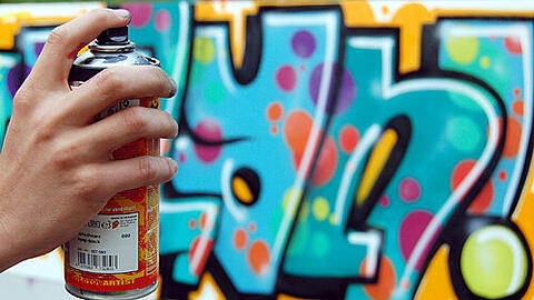 15.000 Euro im Jahr spart die Stadt, weil sie Graffiti nicht mehr entfernt.